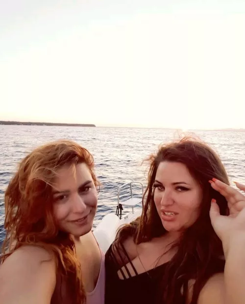 London Andrews and Yazmin the Fox