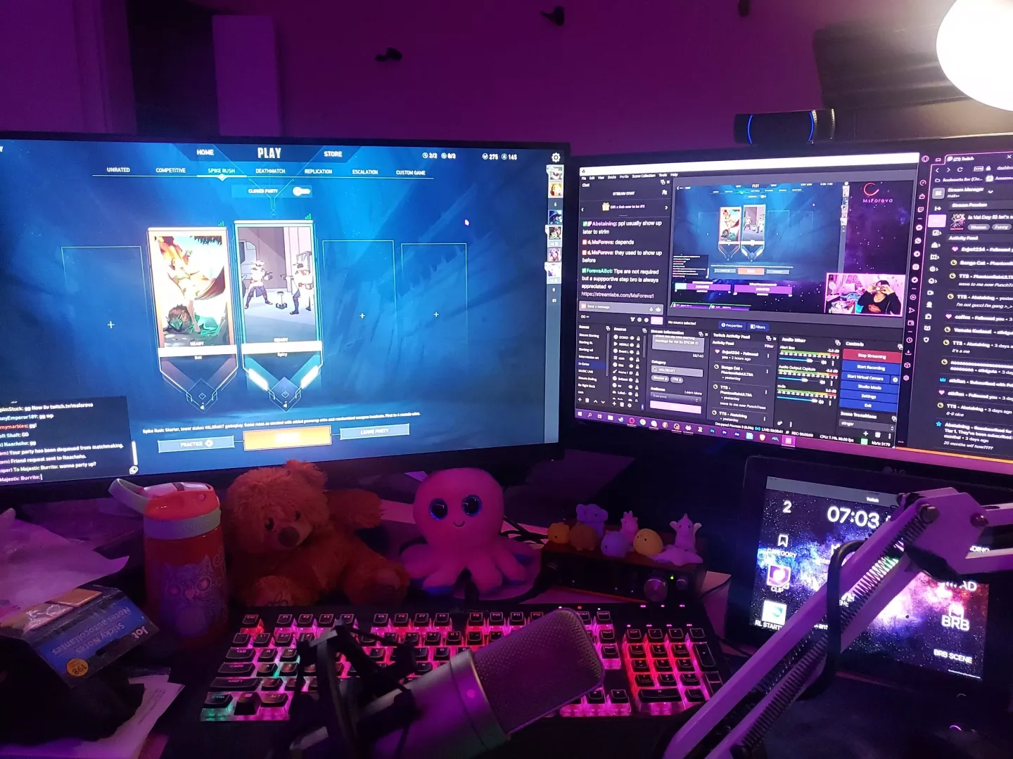 Lonely smol streamer 🥺