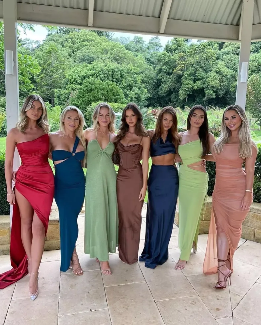 Long Dress Babes