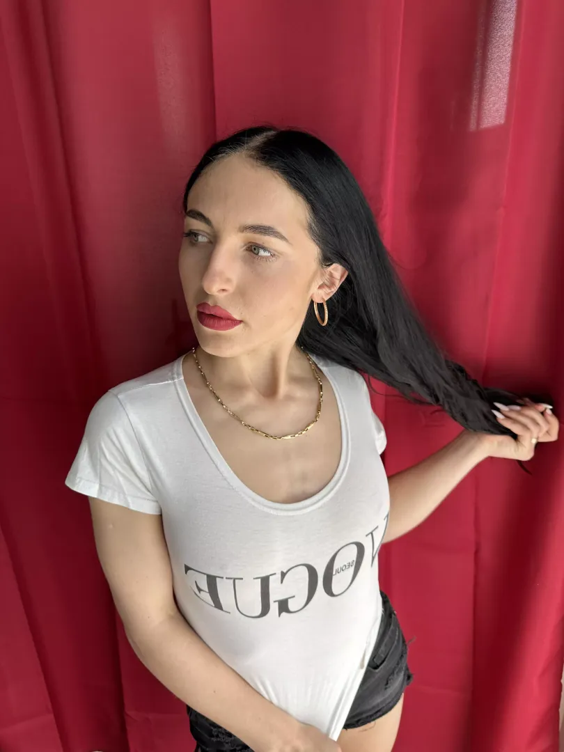 Look at my nipples. How well can you see them?