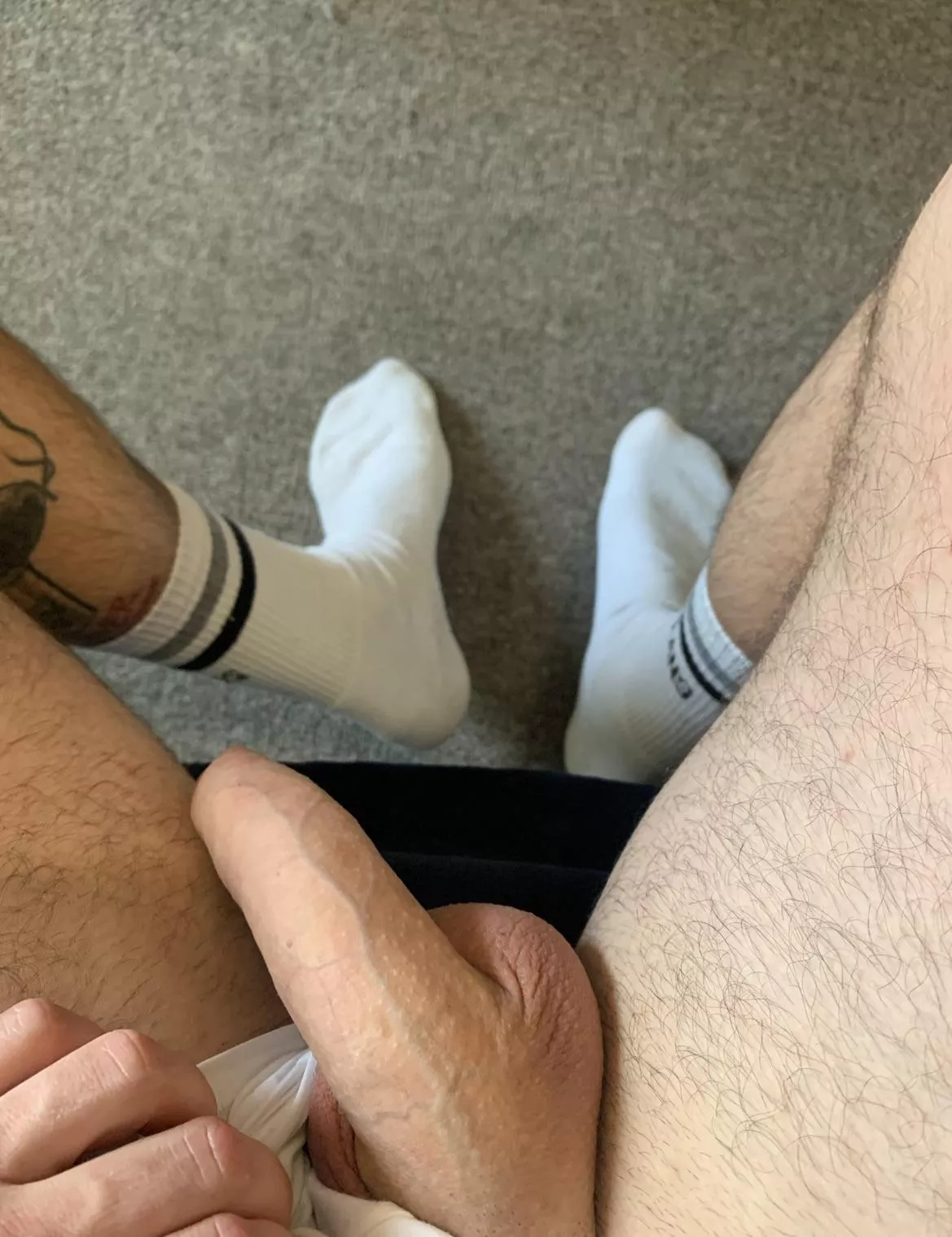 Look at the veins on my soft branch 👅