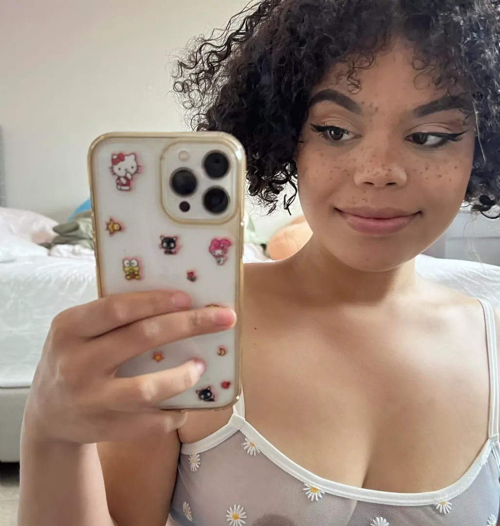 Look closely 🌼