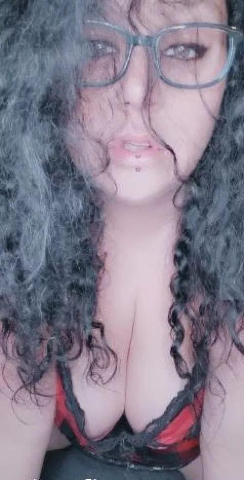 Look me in the eyes;)