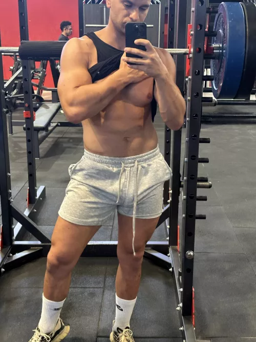 Looking big today