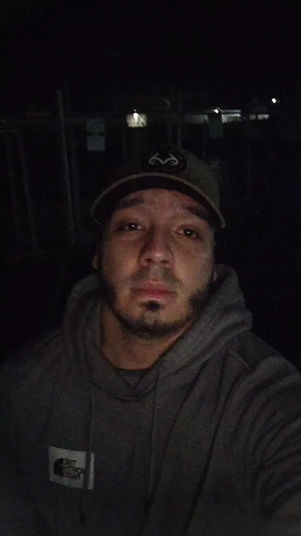 Looking for friends to play or chat!