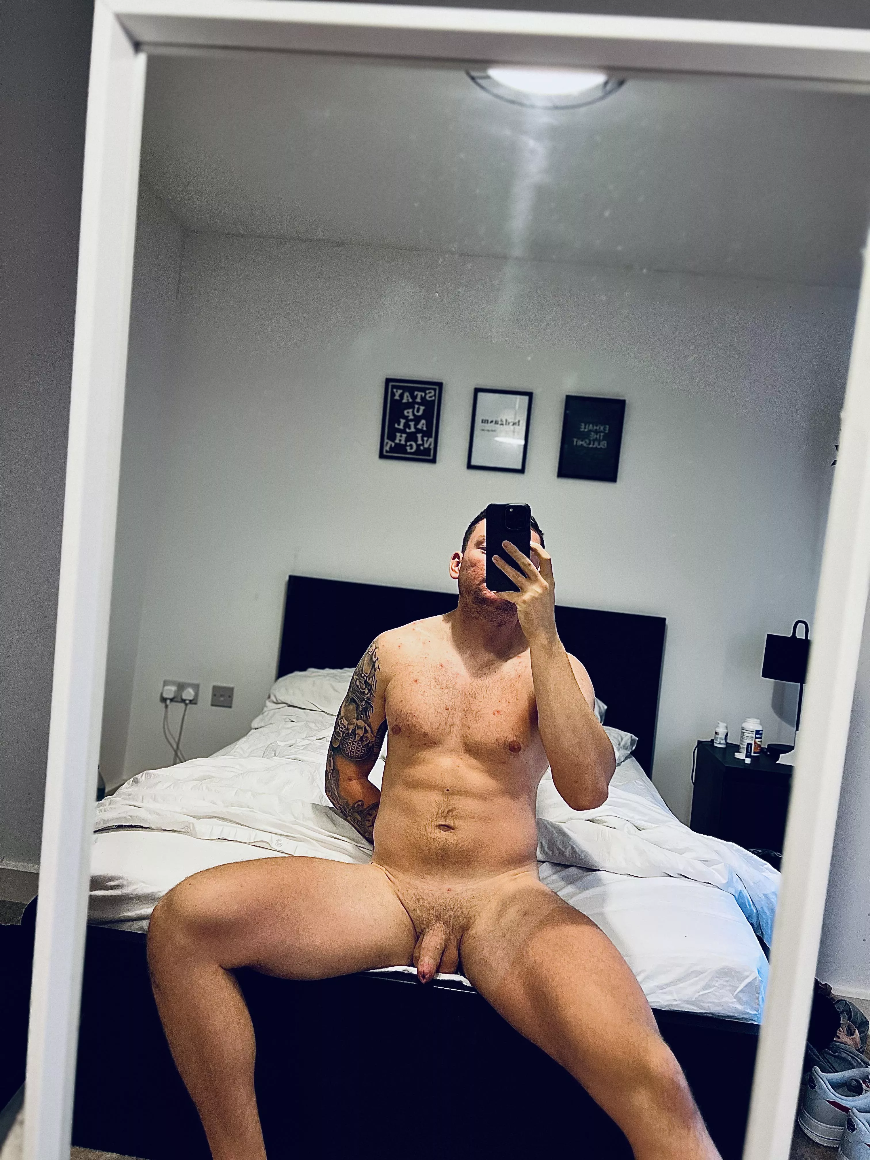 Looking for someone to get on their knees and take my dick? 💦