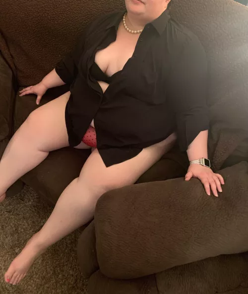 Looking for that office love ❤️