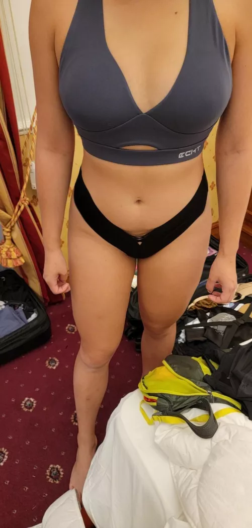 looking forba really big cock show my gf off to. 8