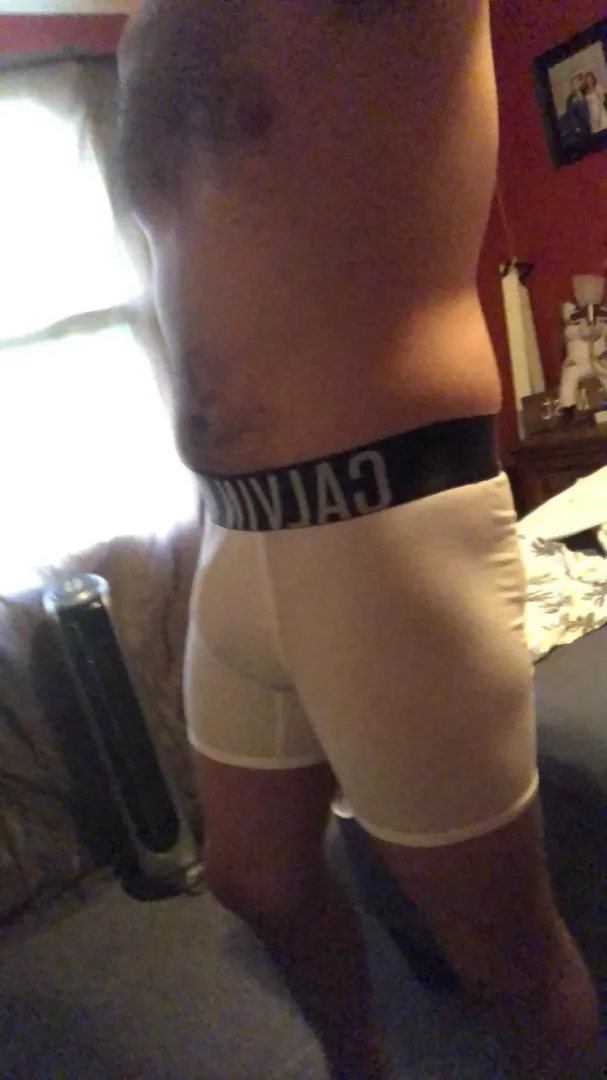 Looking to chat with open minded guys about anything :)