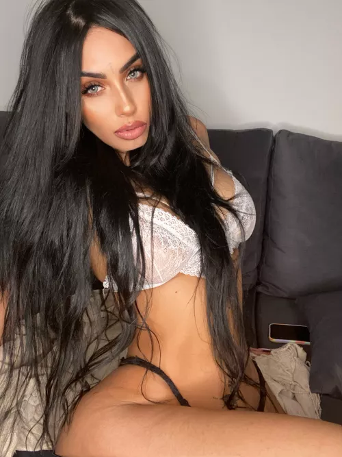 looking to have fun
