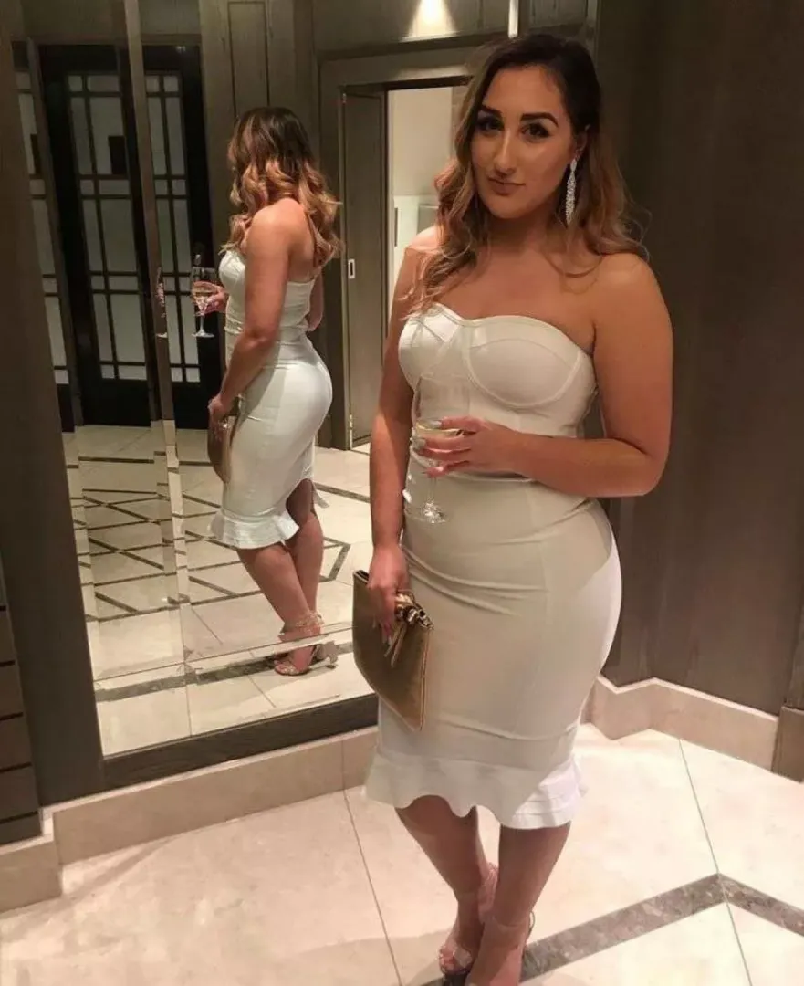 Looking to take a guy dogging with my gf in the new year, London based