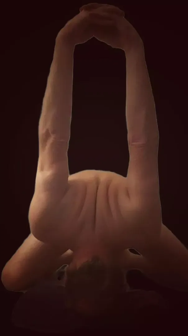 Loosening the Shoulders