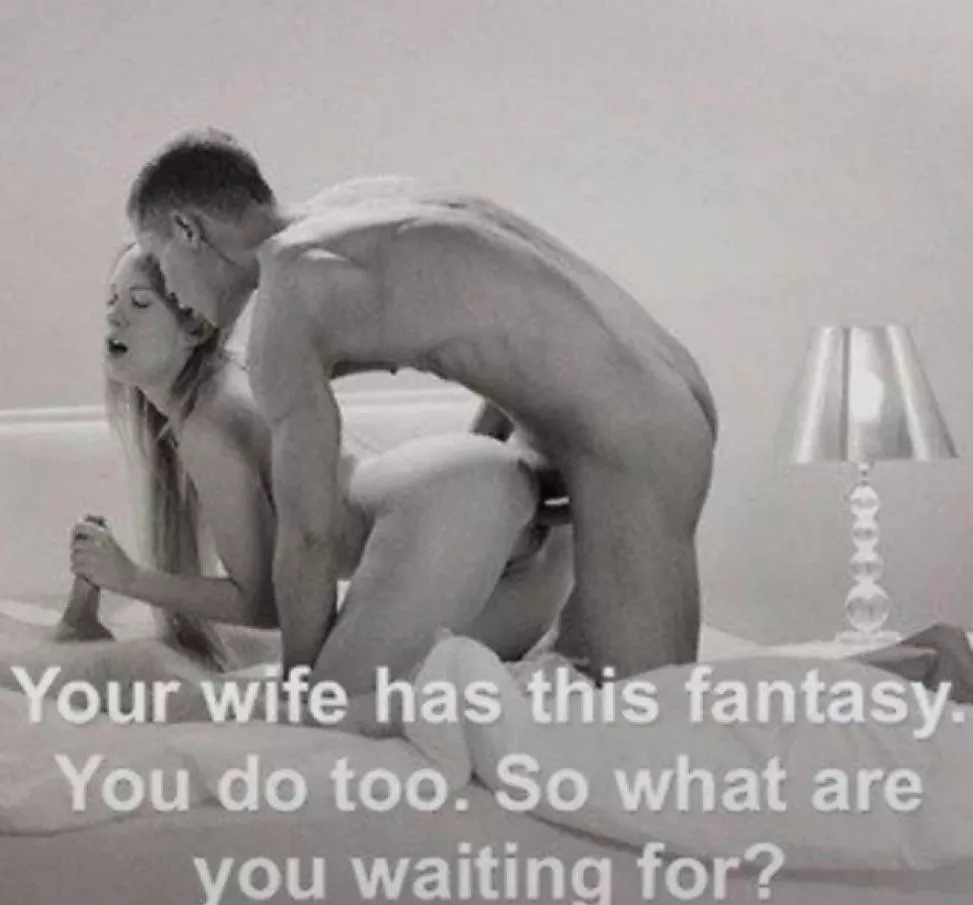 Love being a naughty hotwife.. 😈