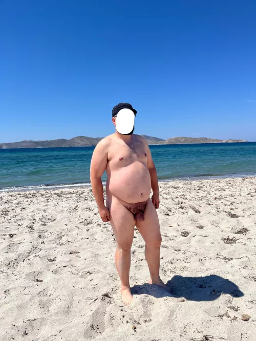 Love being naked at the beach 