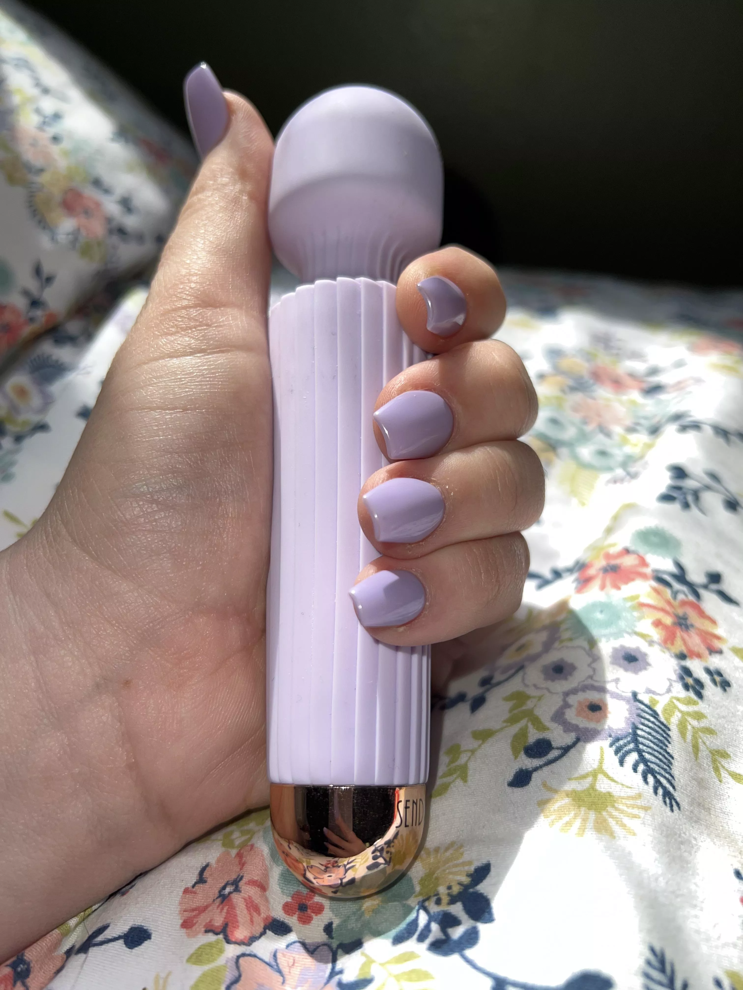 Love how my nails match my vibe