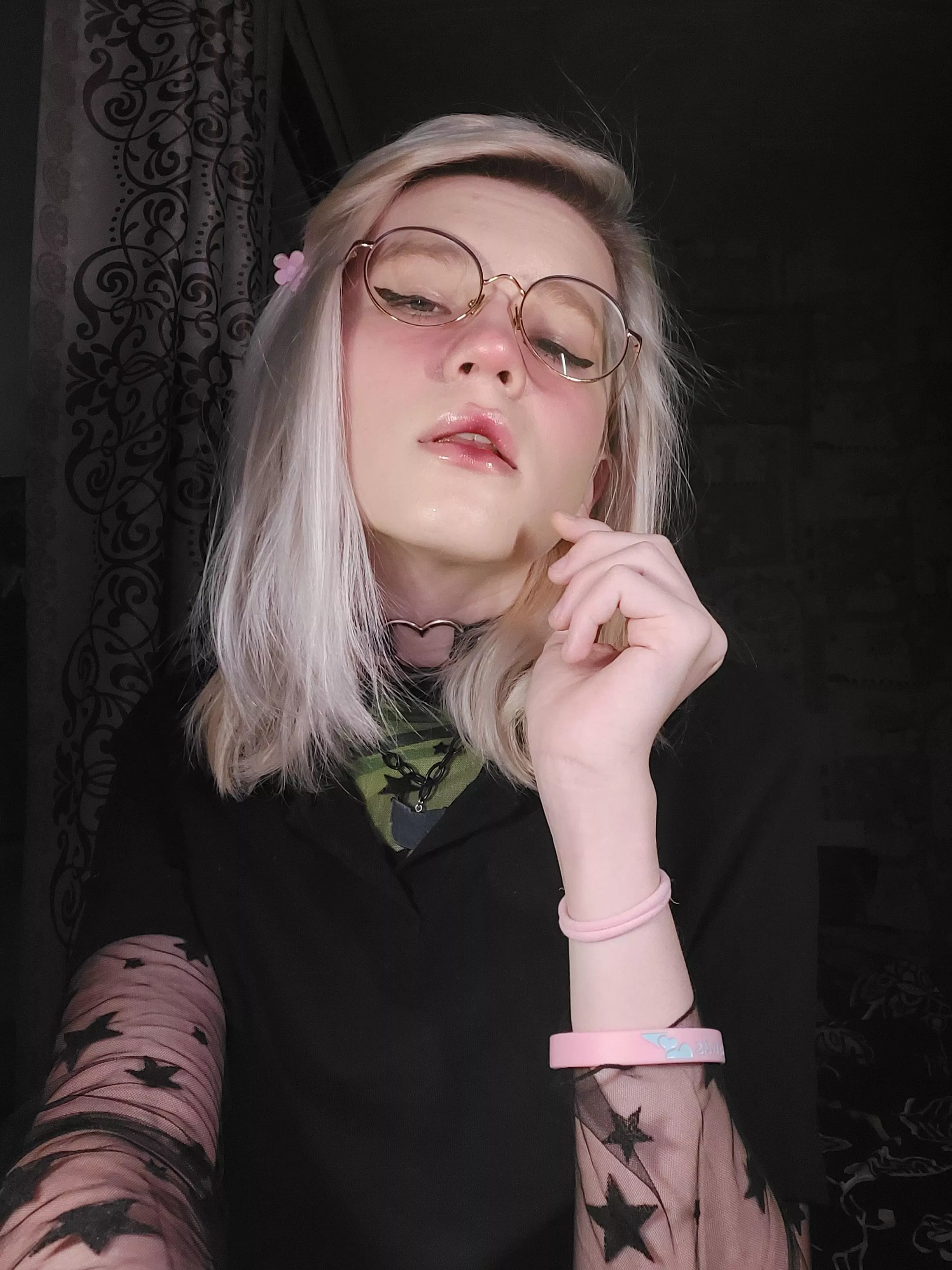 love lips here