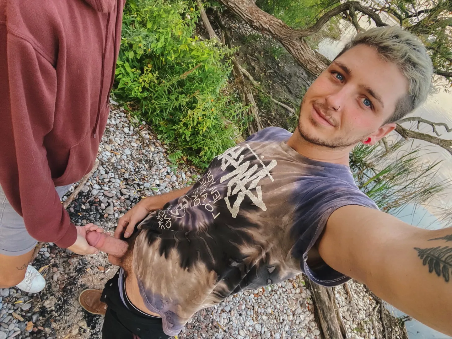 love making new friends at the beach