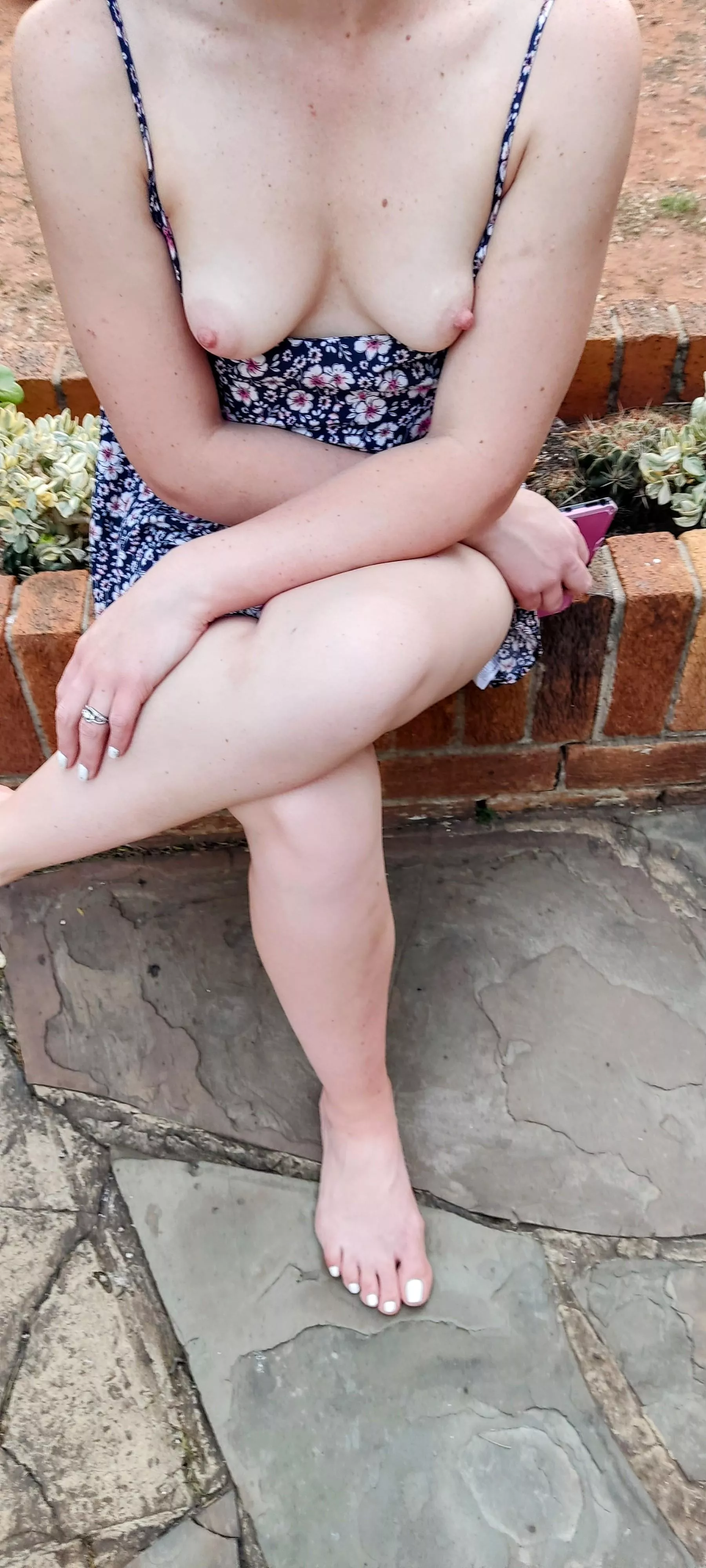 Love showing off my pink nipples to passing cars