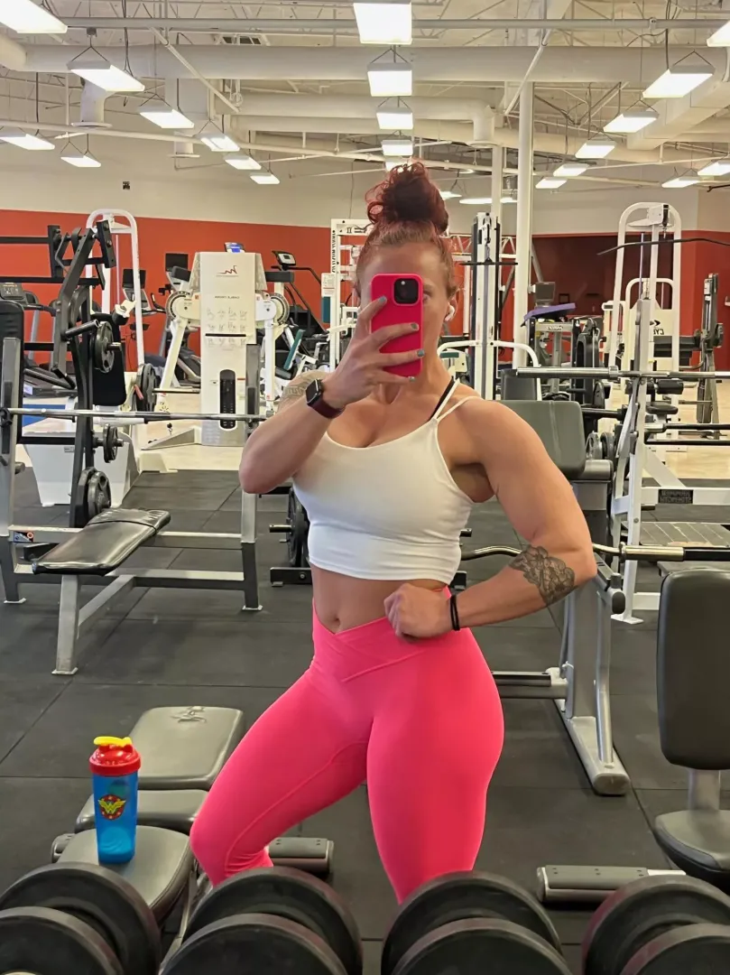 Love the hot pink!