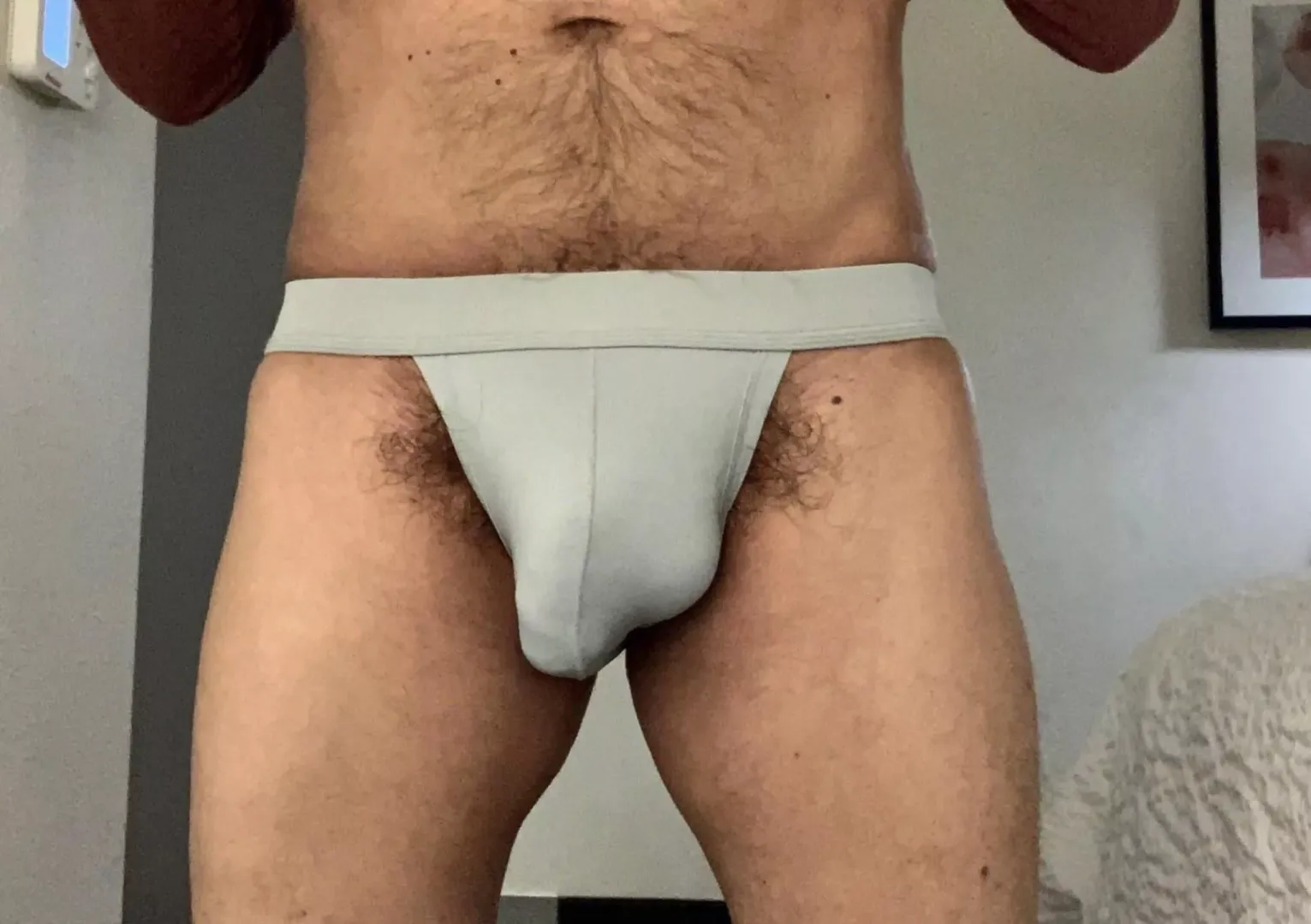 Love the pubes peeking out!