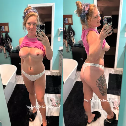 Love the way my ass and hips look in this thong! [F]