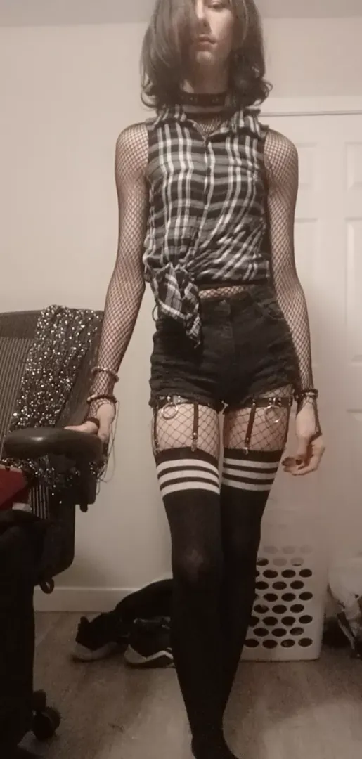 love this outfit, i look like a model 🤩