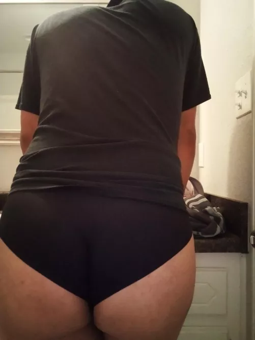 Love walking around the house like this:)