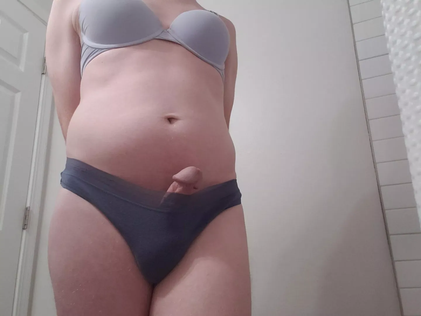 Love when I get to wear bra and panties 💖