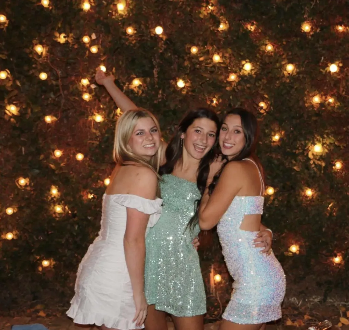 Lovely Ladies
