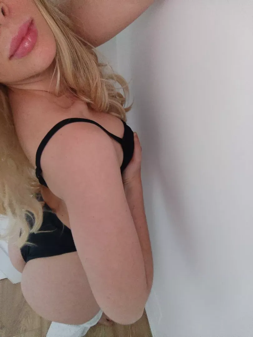 Lovely, lazy & long weekend, Lets chat!!