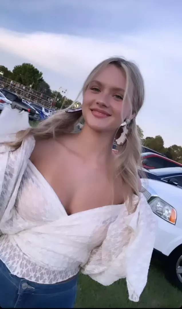 Lovely top
