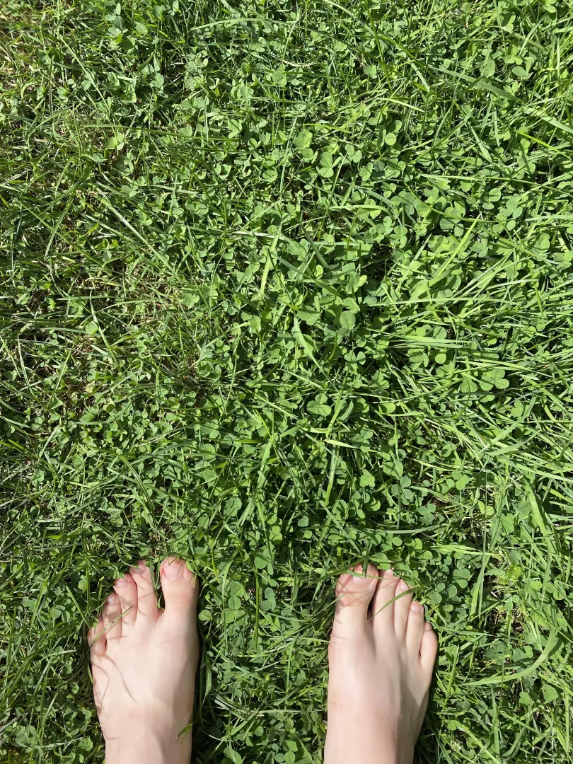 Loving the grass under my soles