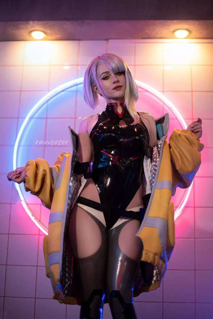 Lucy by ravvcoser