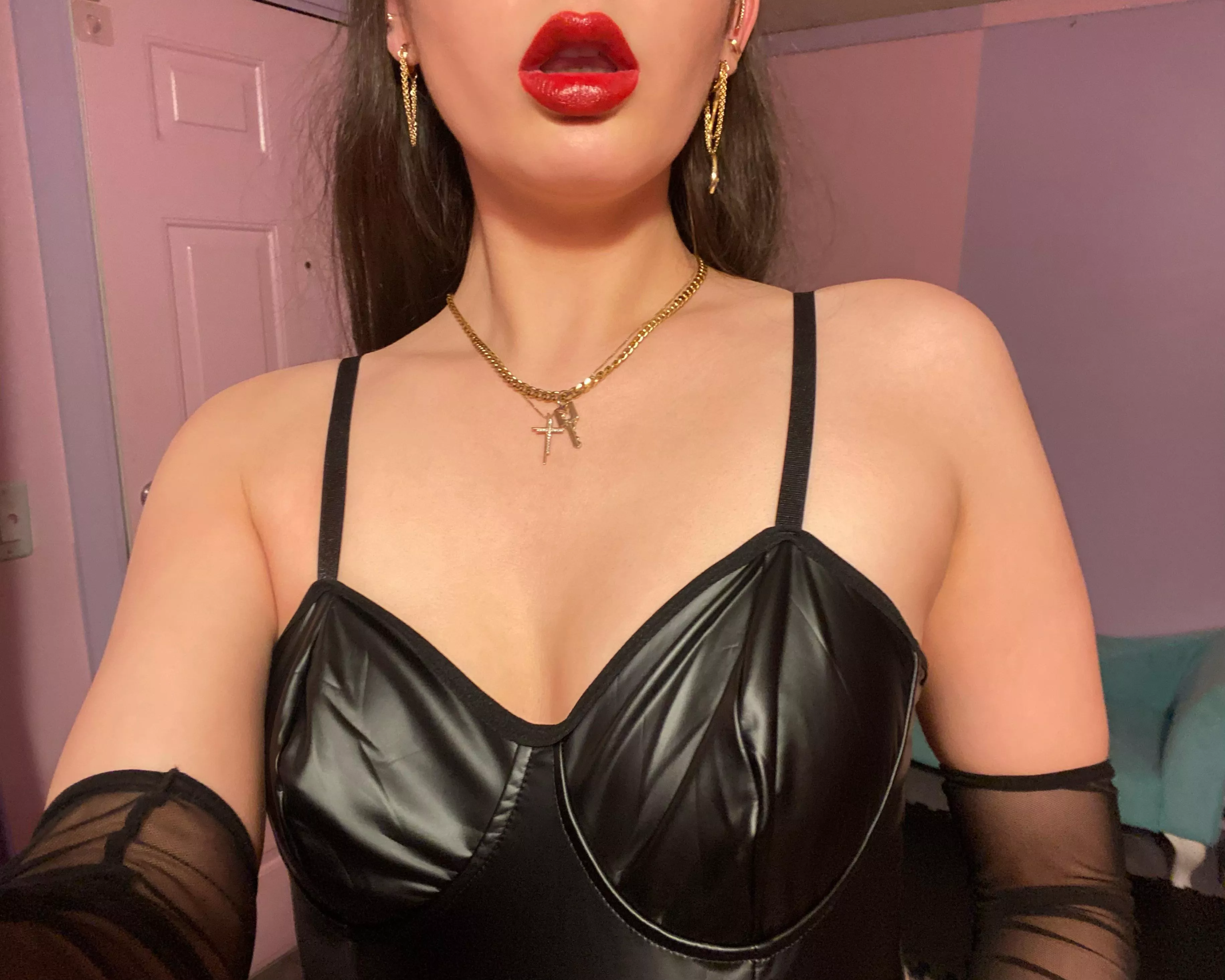 lusting for leather yet again?