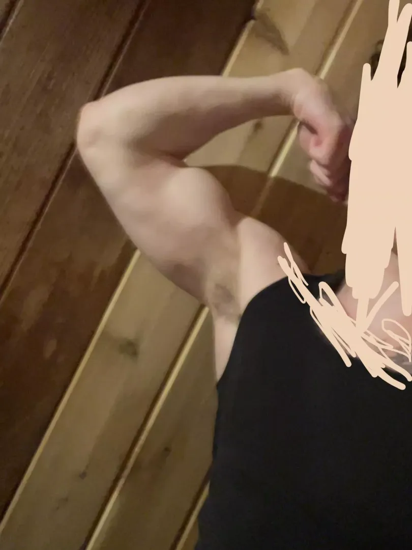 [M] 20 so lonely...