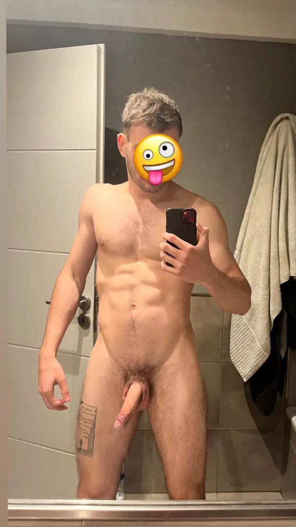 [m] 23 y/o 😇