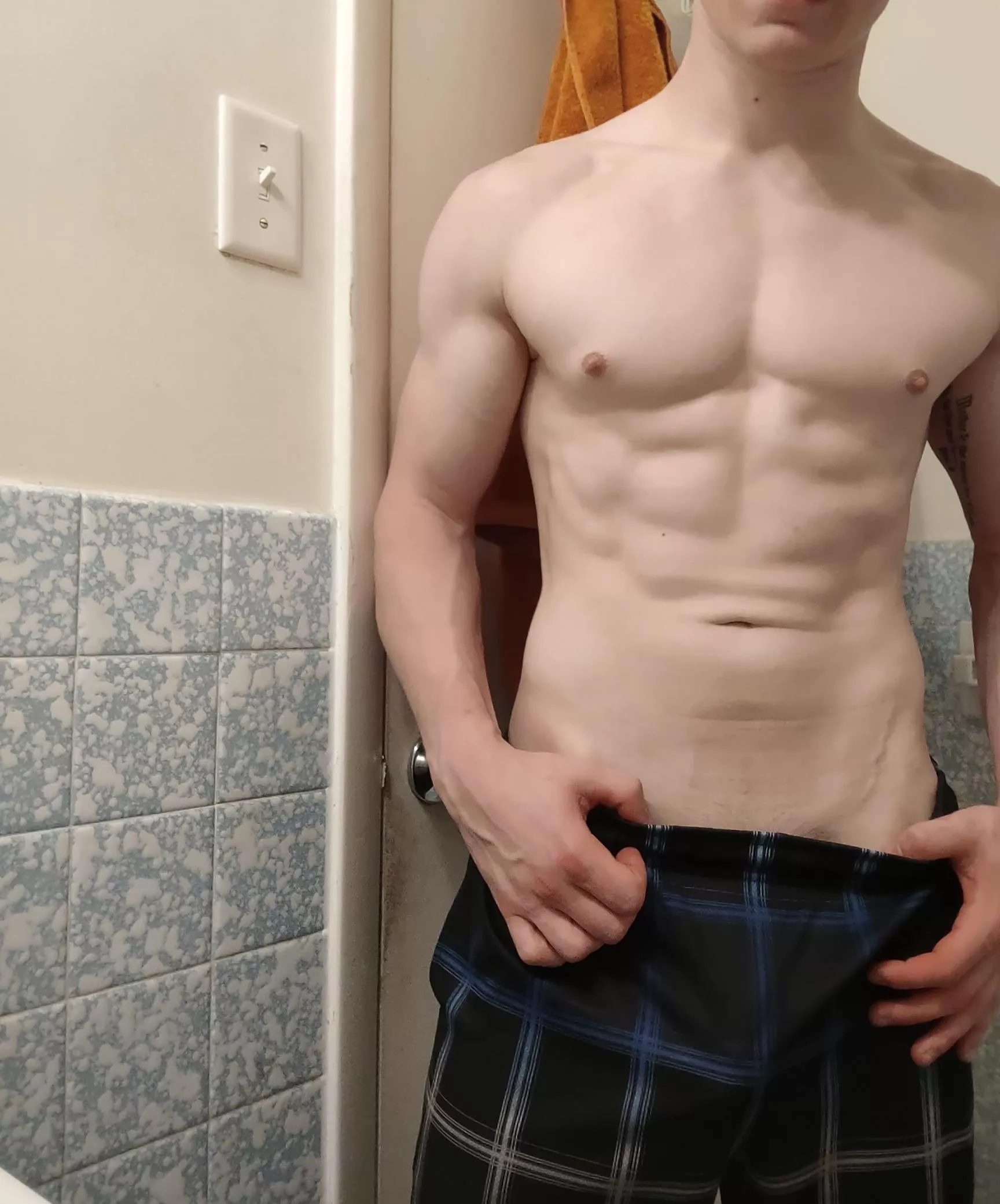 [m] 24