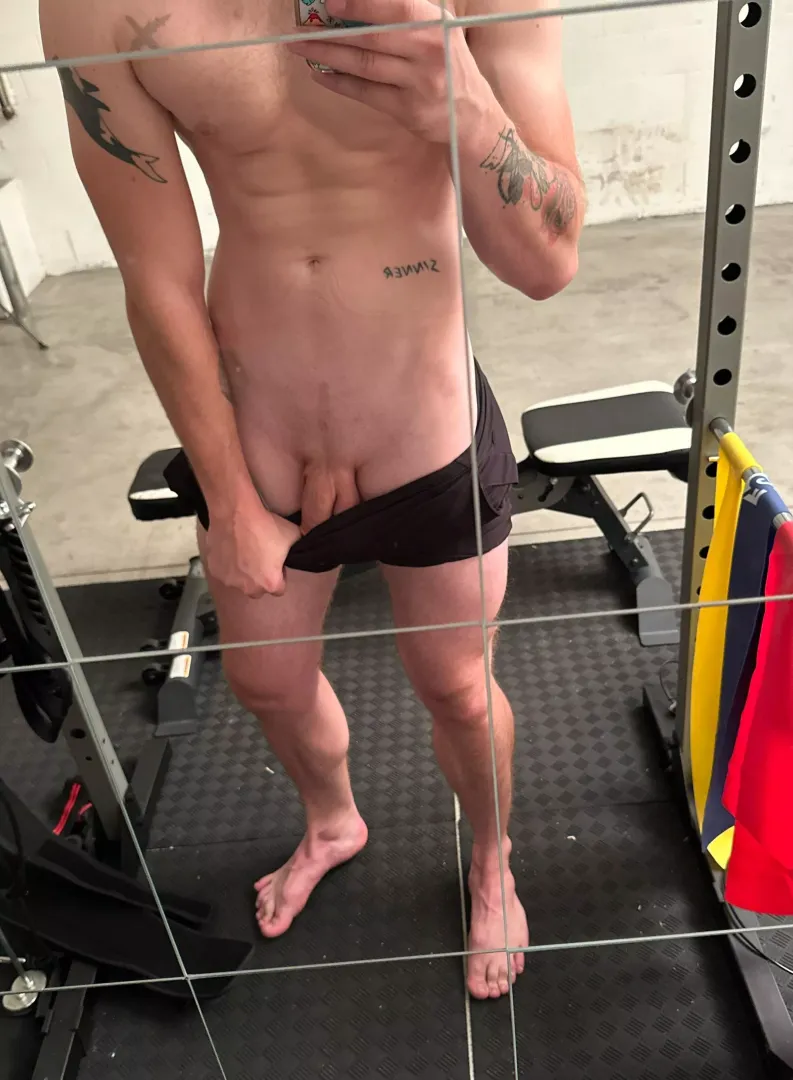 (M) 25 cum spot me