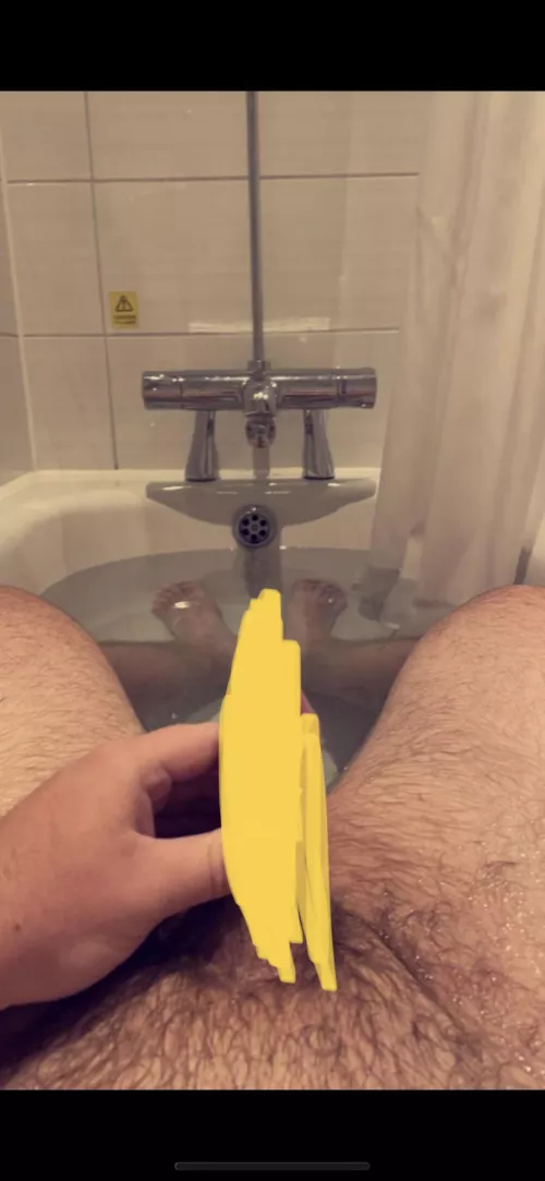 M 26, loser gets posted and roasted, who’s down 🤔