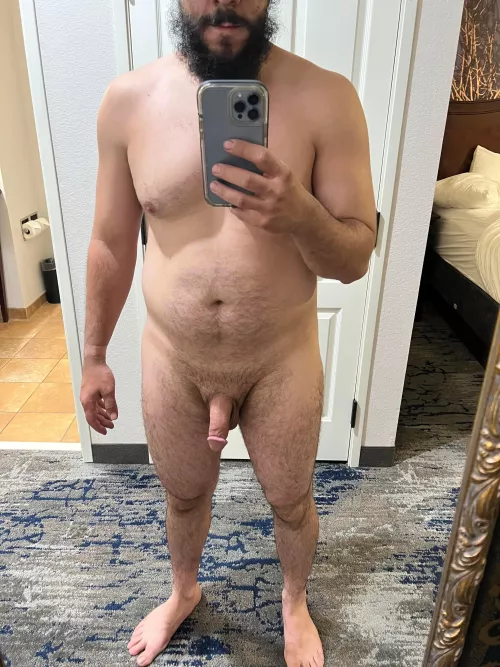(M) 28 5’11” 210 lbs been back in it for a few months slowly slimming the dad bod down