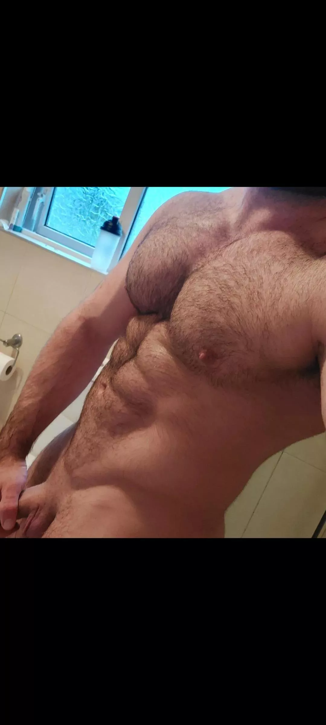 [M] 29. Happy Monday ladies, hopefully this relieves your Monday blues a little 😉