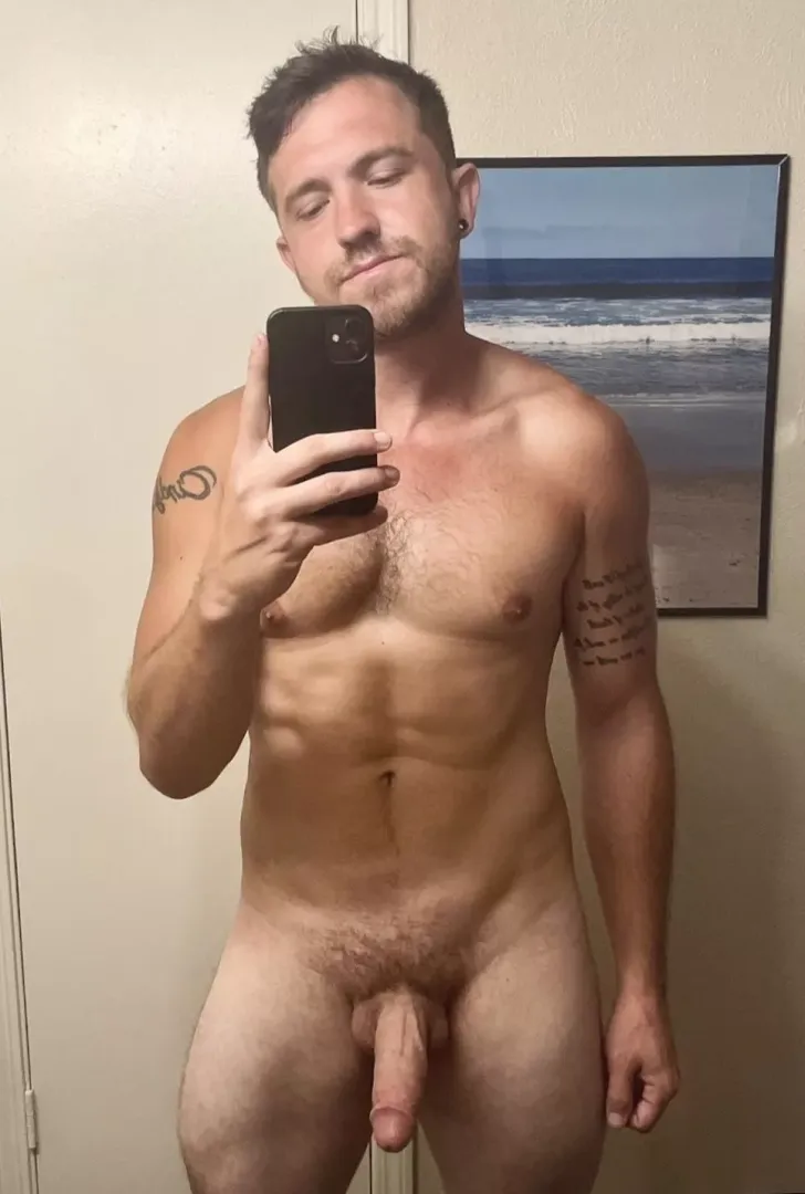 [M] 30 yrs 5’110. Starting to see my progress. Any of you ladies need a gym buddy? ;)