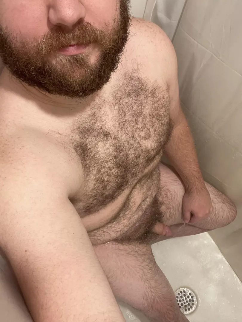 [M 32 235] I have very low confidence in myself. Hate my body and hate my size more.