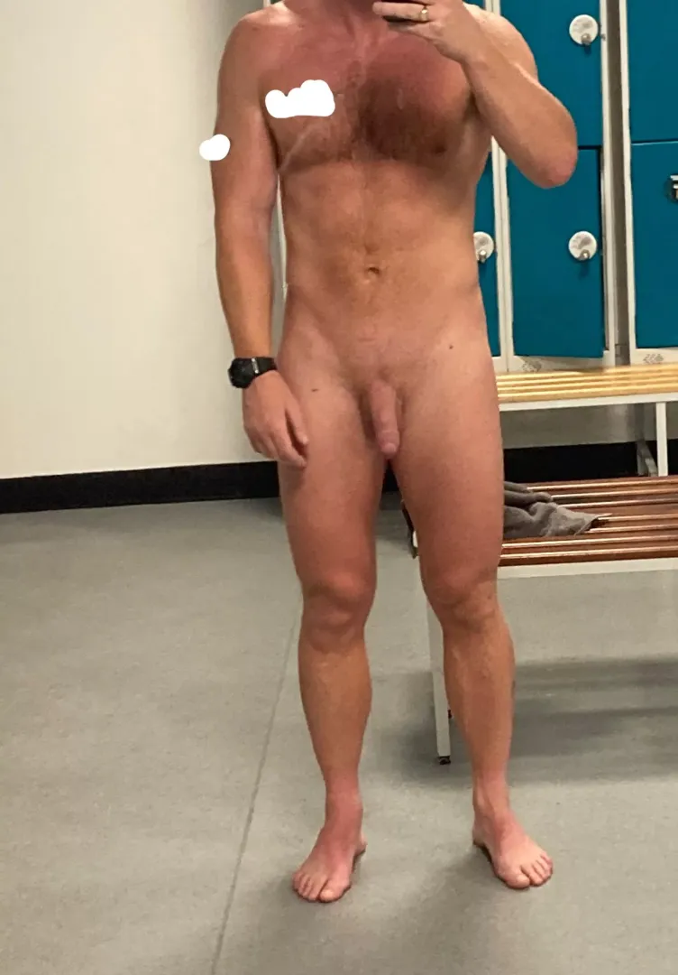 [m] 40