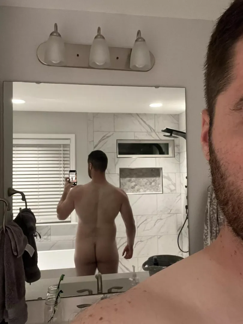 (M) 42, 215 lbs , 6’ how is my butt development coming?