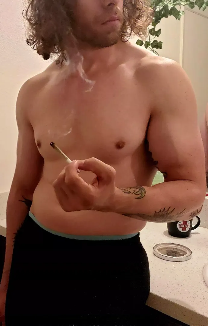 (M) always down to share