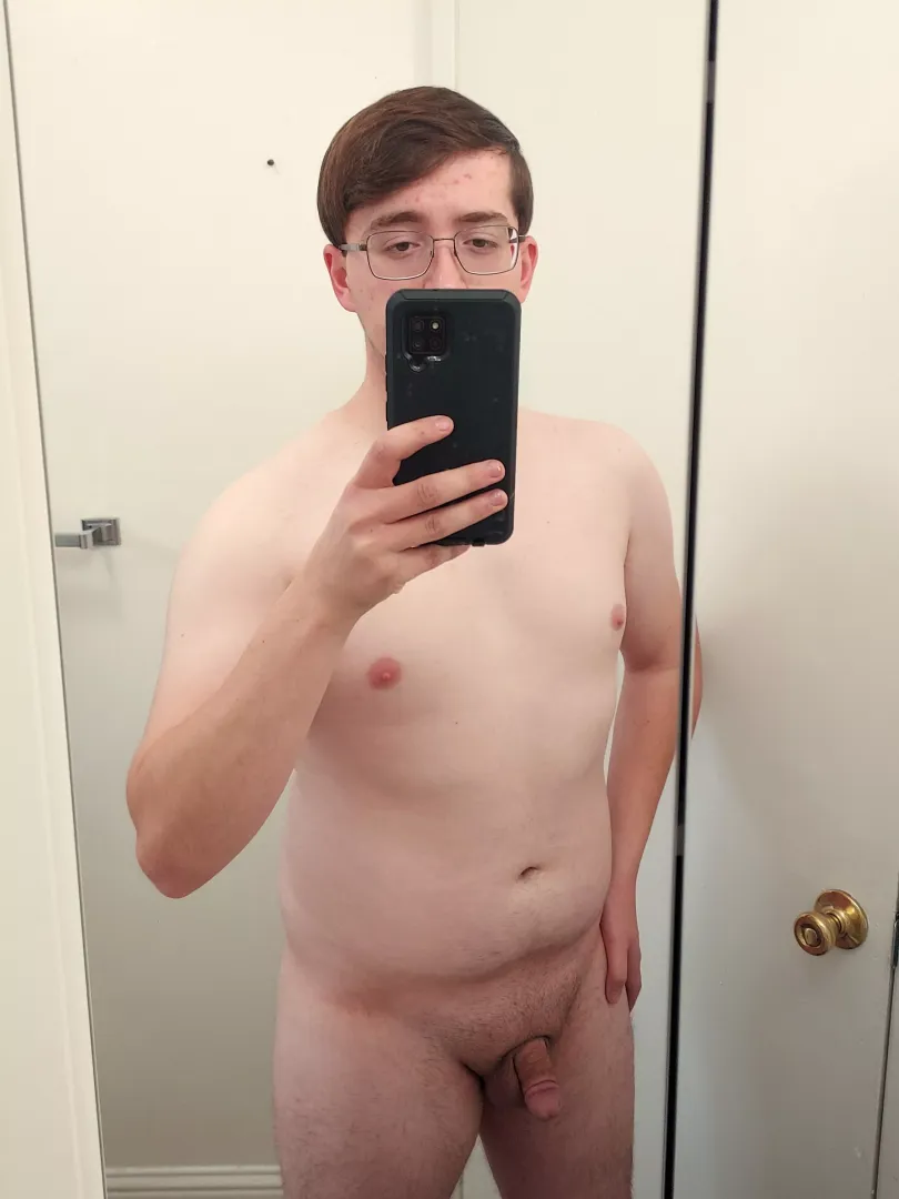 (M) HI, do I look alright?