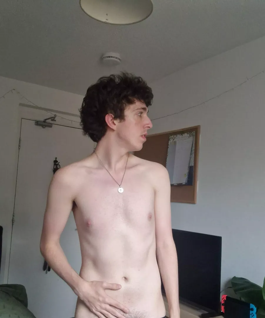 (M19) Too shy for the camera 🙈