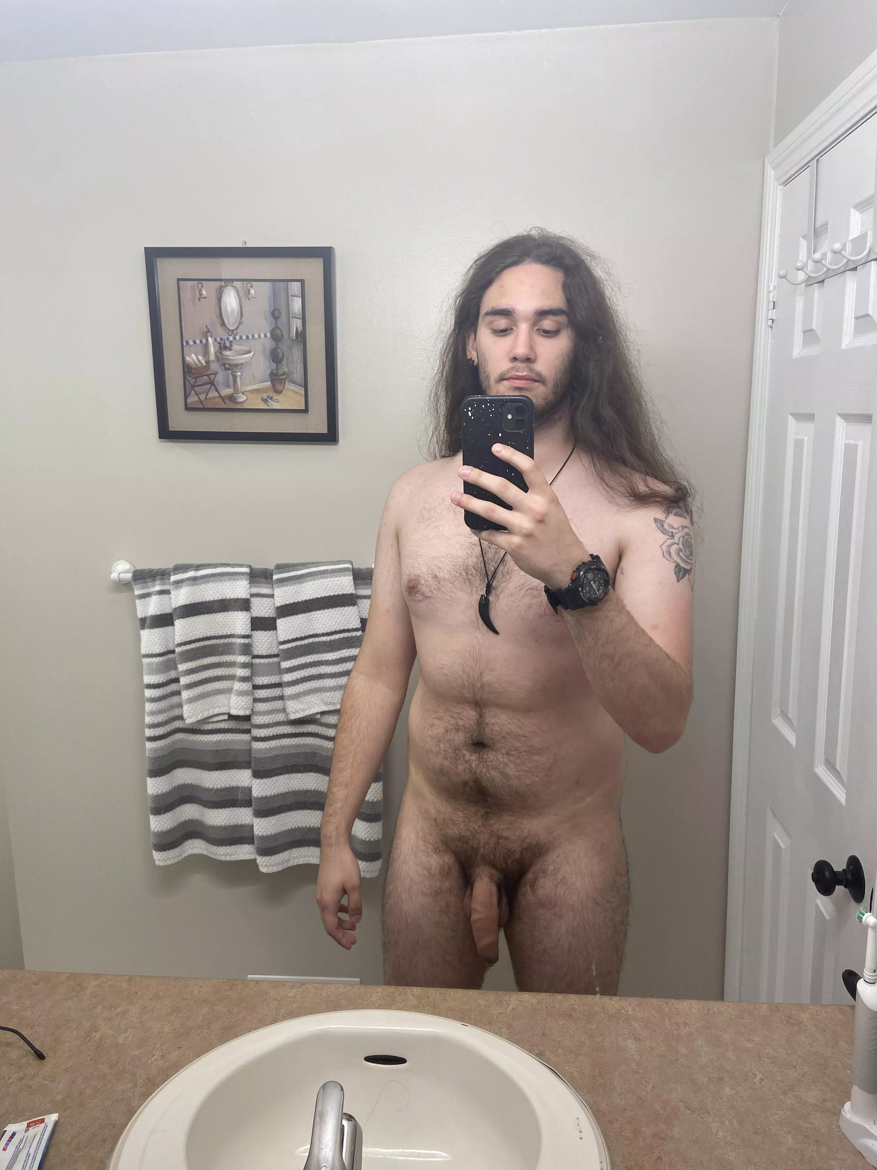 M21, 200 lbs, 6’2” dropped 15 lbs in just 3 months and I’m feeling pretty damn good about it, what do you think?