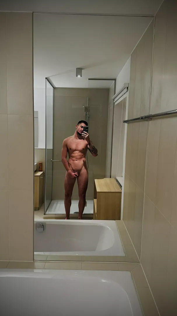 m[24]